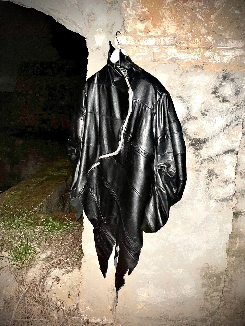 Leather jacket «angel cover», image 2
